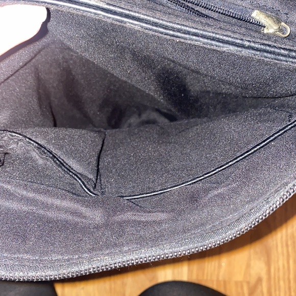 Black Michael Kors Crossbody Bag - Picture 5 of 9